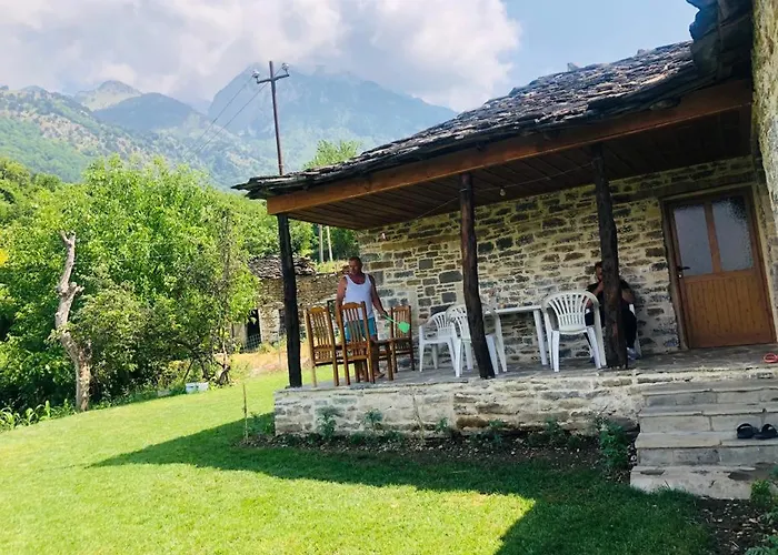 Affittacamere Qafe Dardha - Tomorr National Park Qafe Dardhe